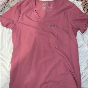 Chalk pink figs scrub top